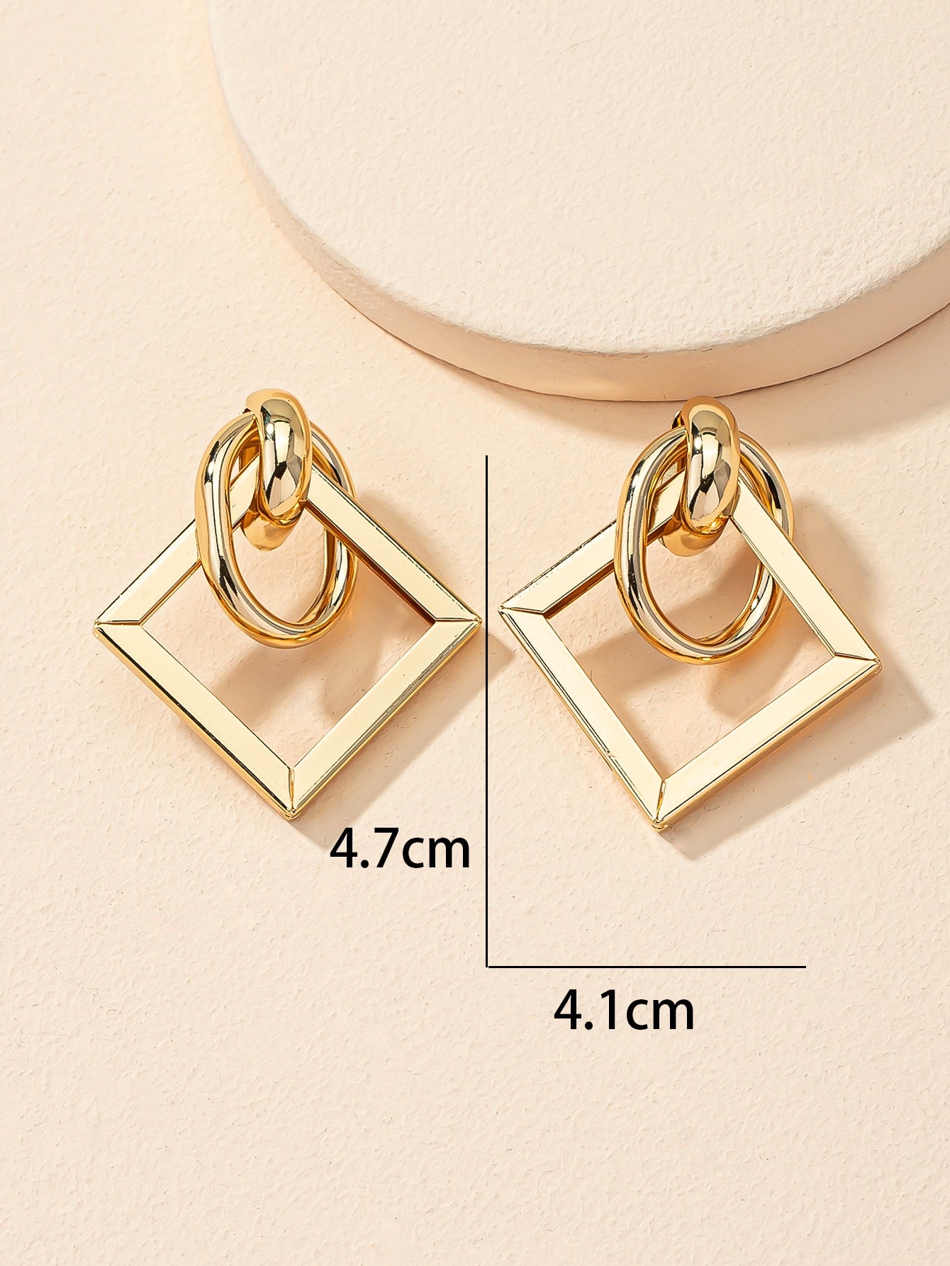 Geo Design Earrings - Seen Mai