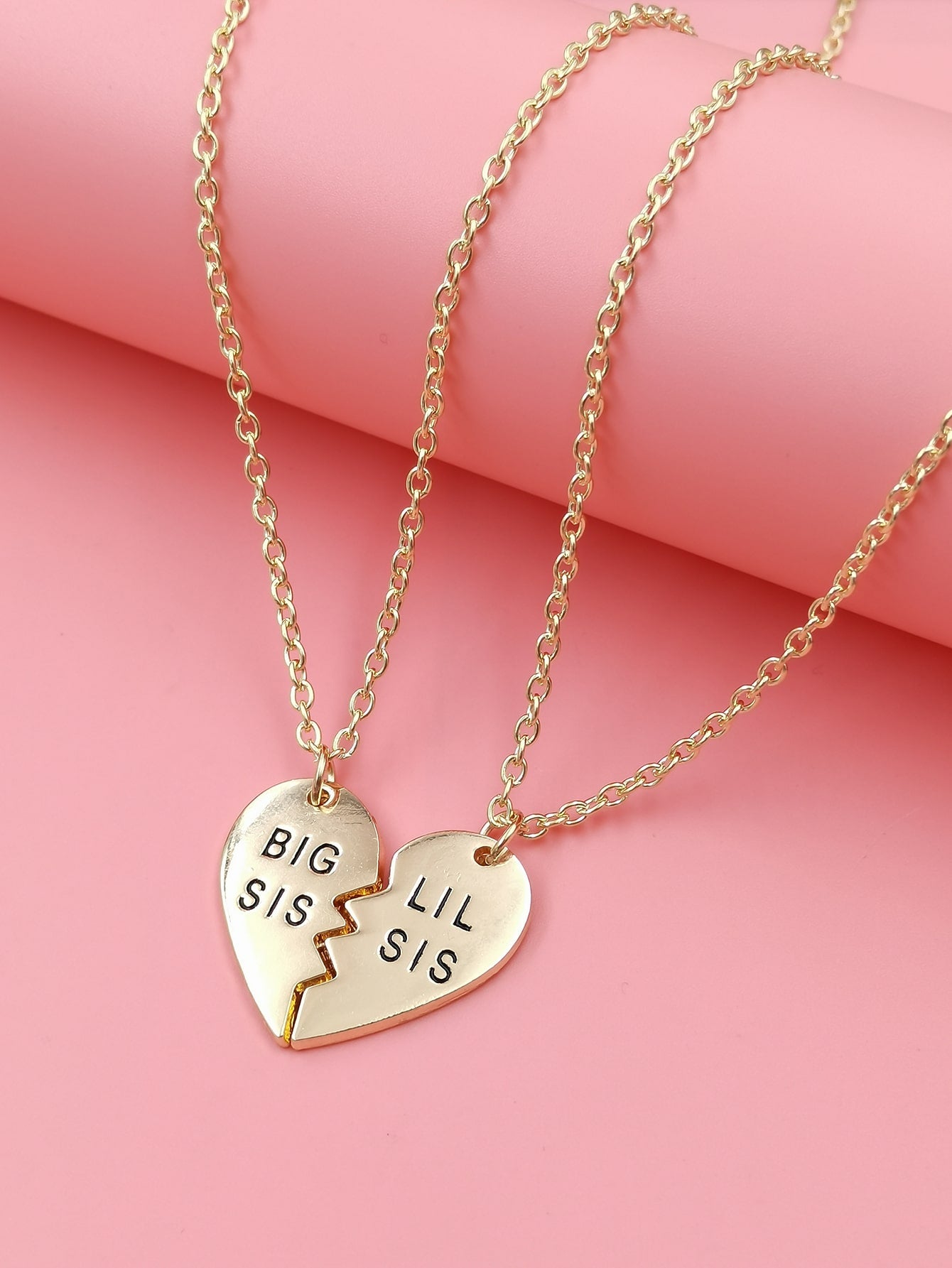 2pcs Girls Letter Detail Heart Pendant Necklace