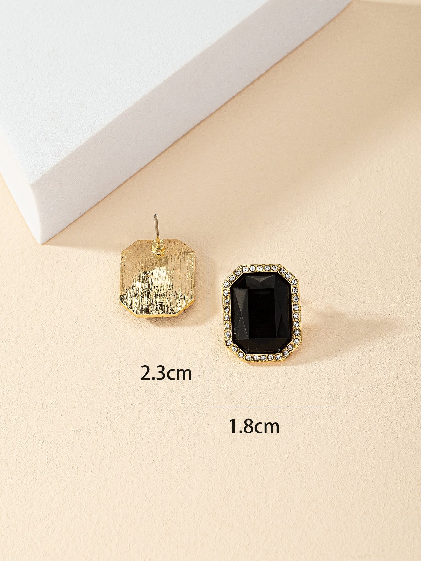 Rhinestone Decor Geometric Stud Earrings - Seen Mai