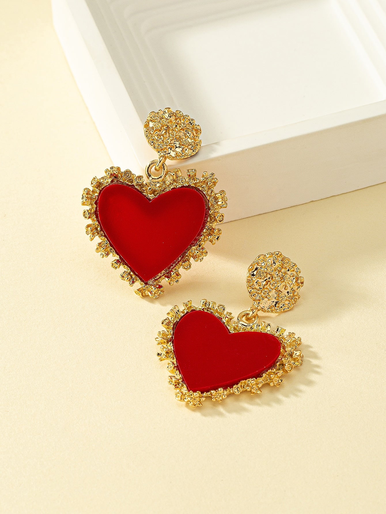 Rhinestone Detail Heart Drop Earrings - Seen Mai