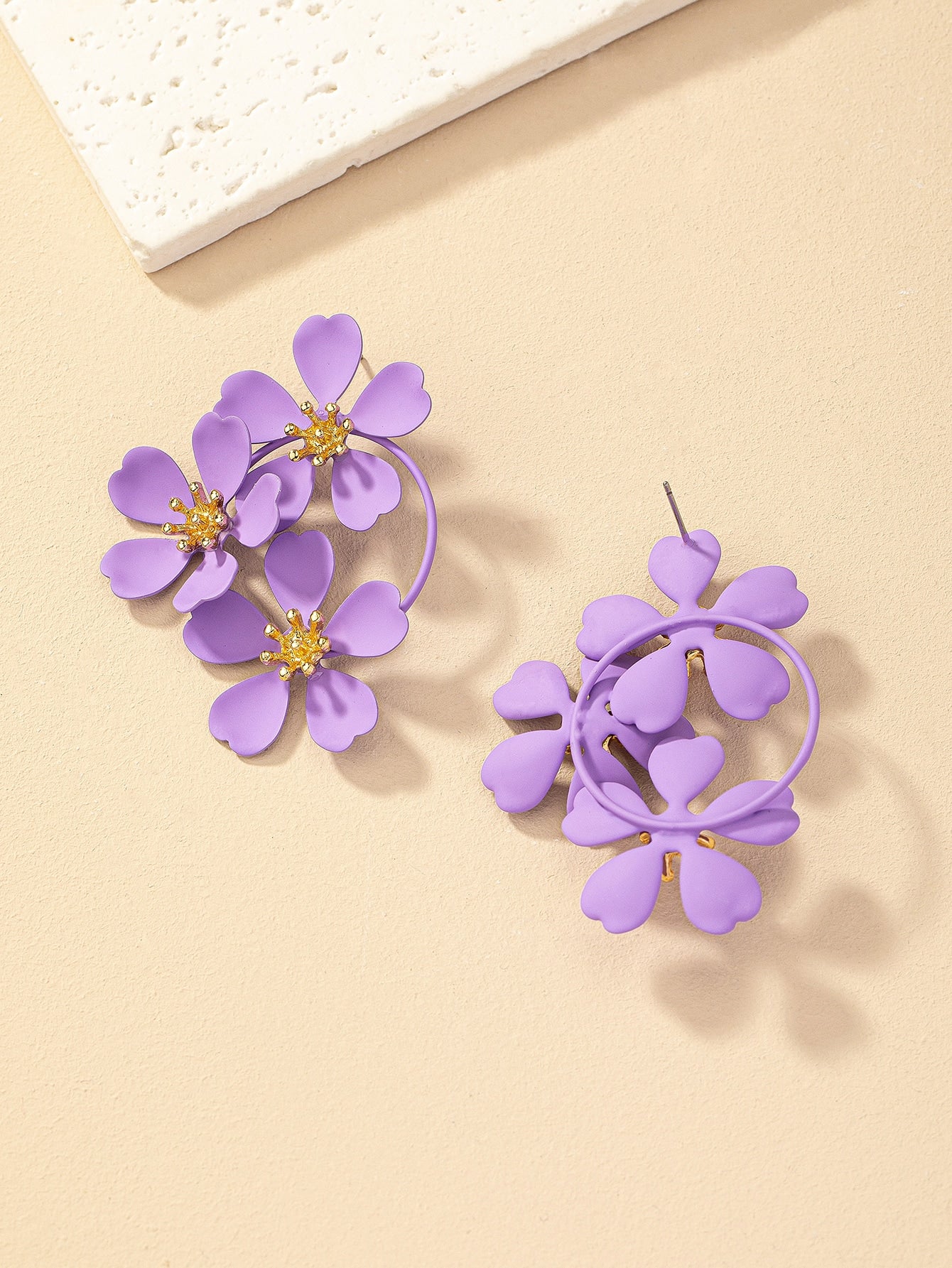 Flower Decor Stud Earrings - Seen Mai