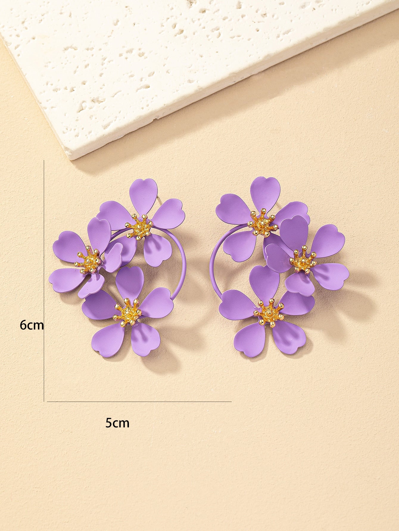 Flower Decor Stud Earrings - Seen Mai