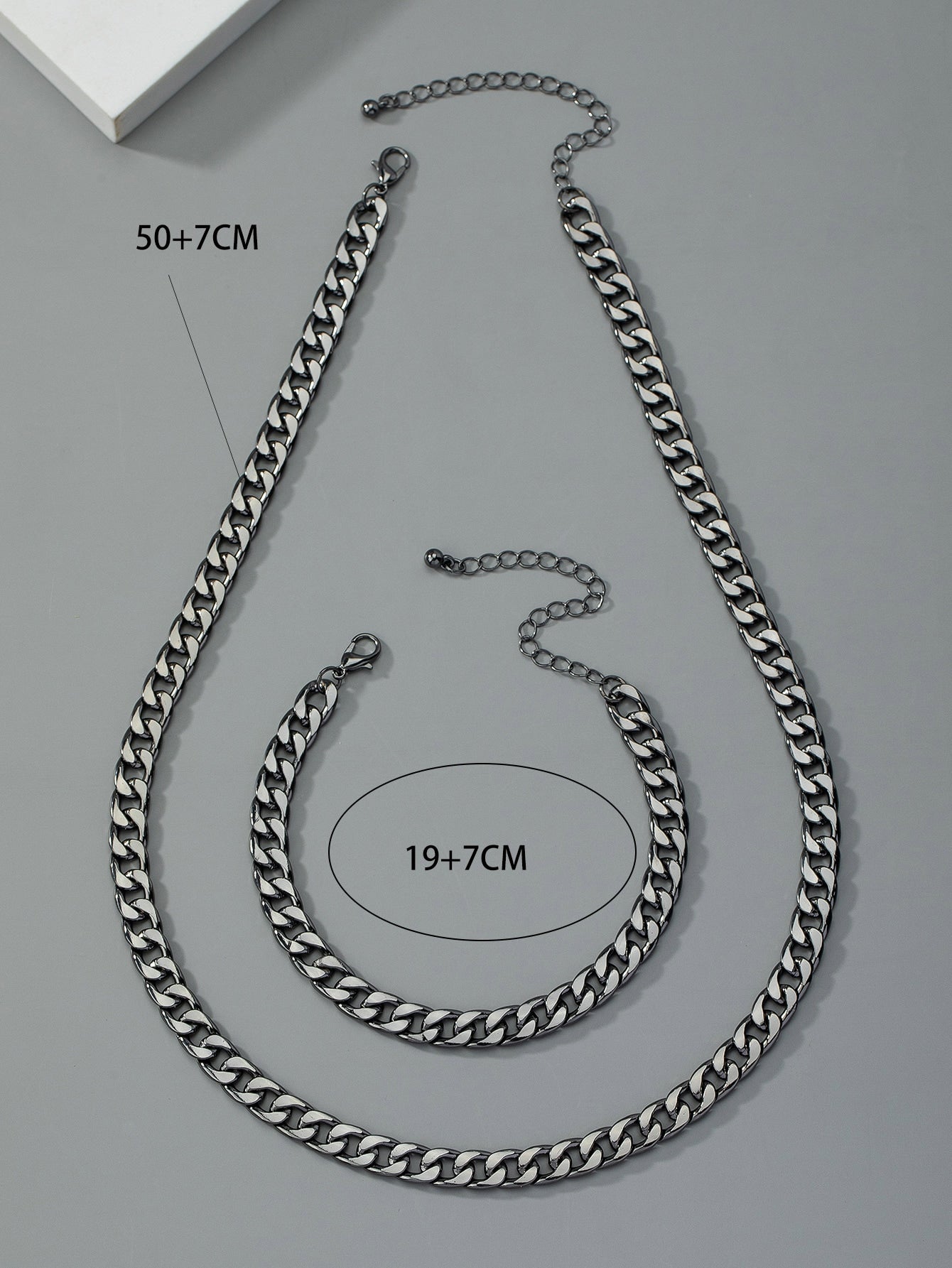 Fashionable and Popular Men Minimalist Chain Necklace Alloy for Jewelry Gift and for a Stylish Look - Seen Mai