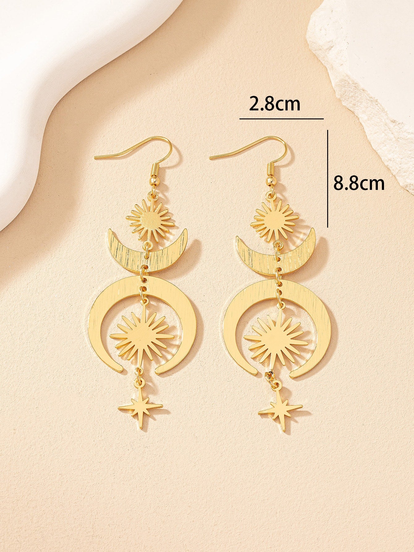 1pair Delicate Fashionable Elegant Sun & Moon Shaped Pendant Earrings - Seen Mai