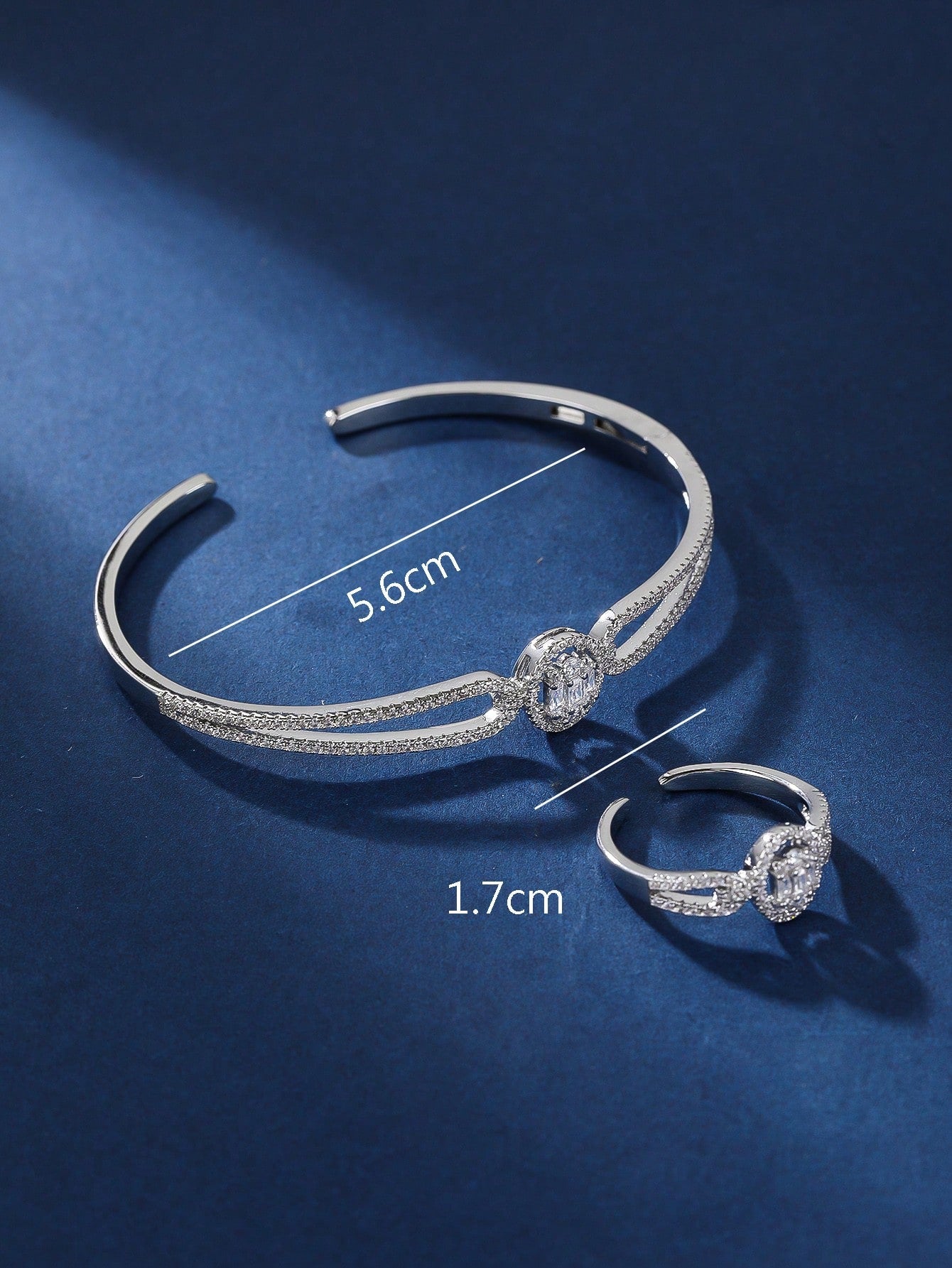 Bracelet & Ring 2pcs/Set Fashion Charm Shiny Zirconia Open Bangle Simple Design Everyday Luxury Gift Jewelry