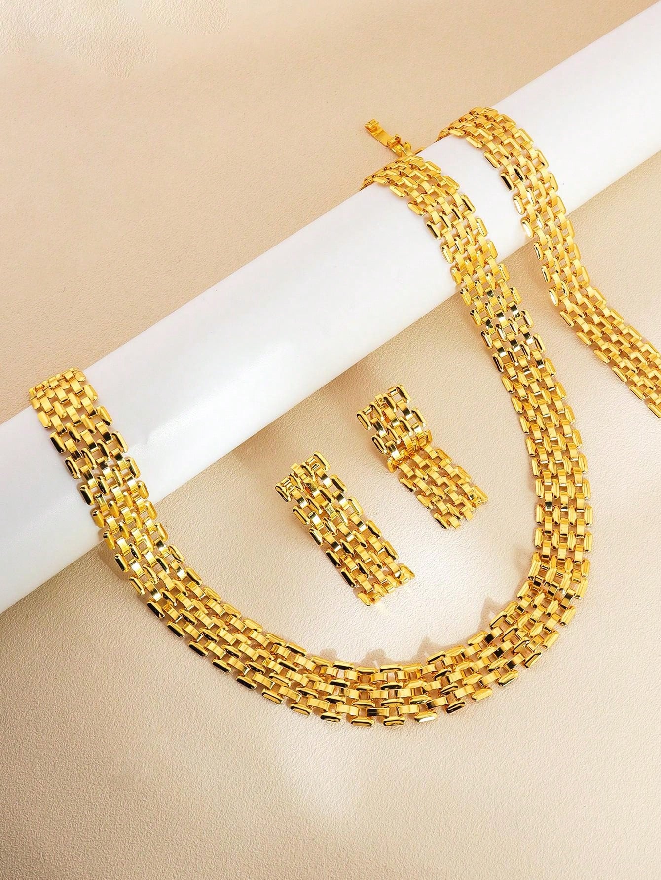 4pcs Gold Jewelry Men's And Women's Sets Metal Chain Design Earrings Necklace Hip Hop Punk Style Suitable For Women Daily Party Wear - Seen Mai