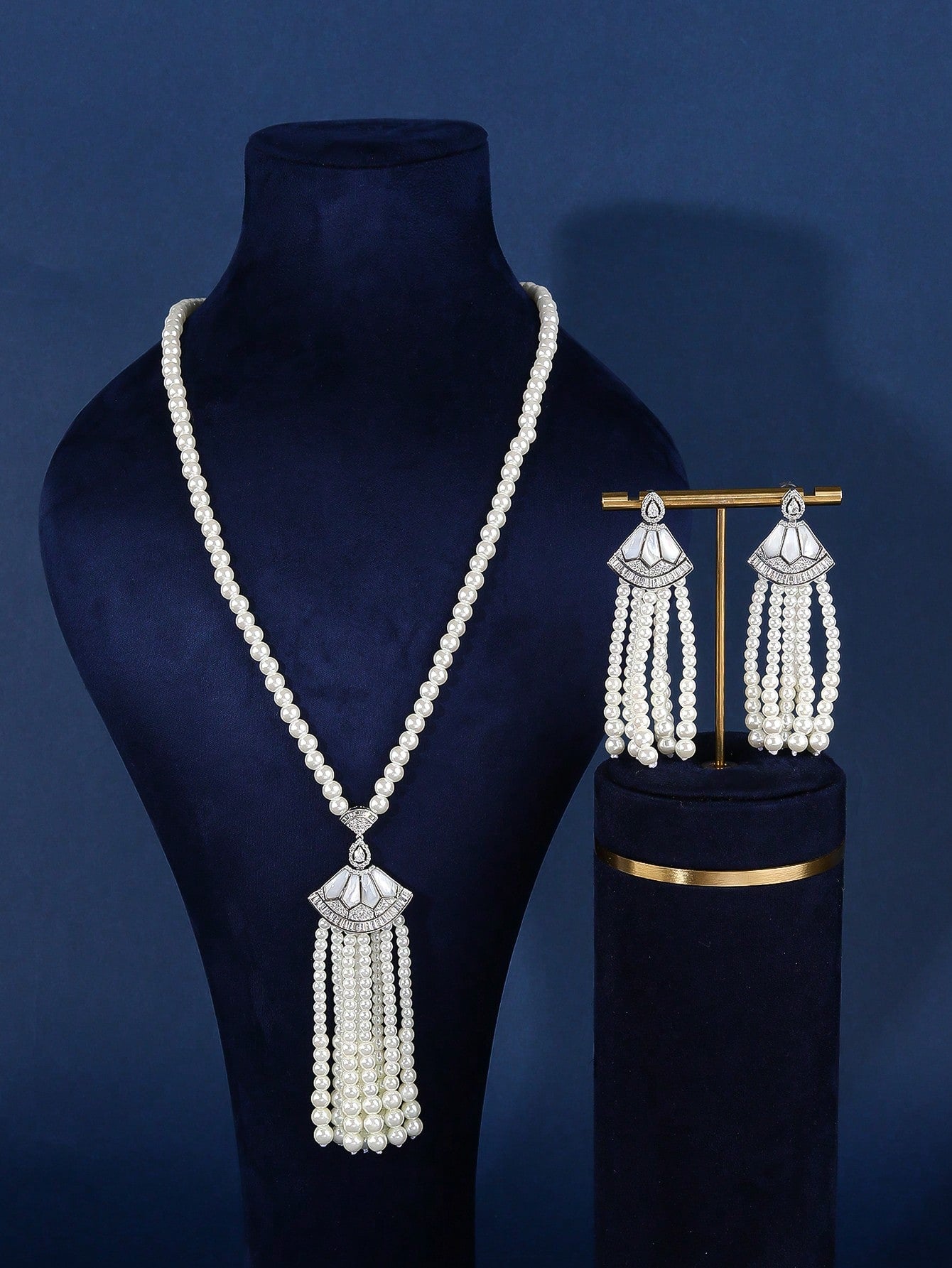 Pearl And Cubic Zirconia 2pcs/Set Jewelry Set