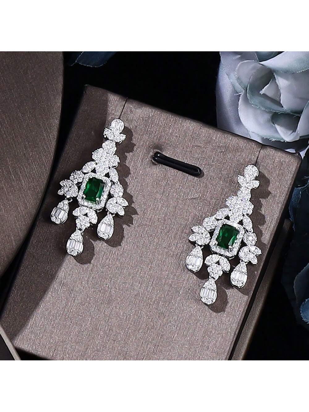 Dubai AAA Cubic Zirconia Jewelry Set 4 Pieces Bridal Wedding Jewelry Set Luxury Crystal Jewelry Accessories - Seen Mai