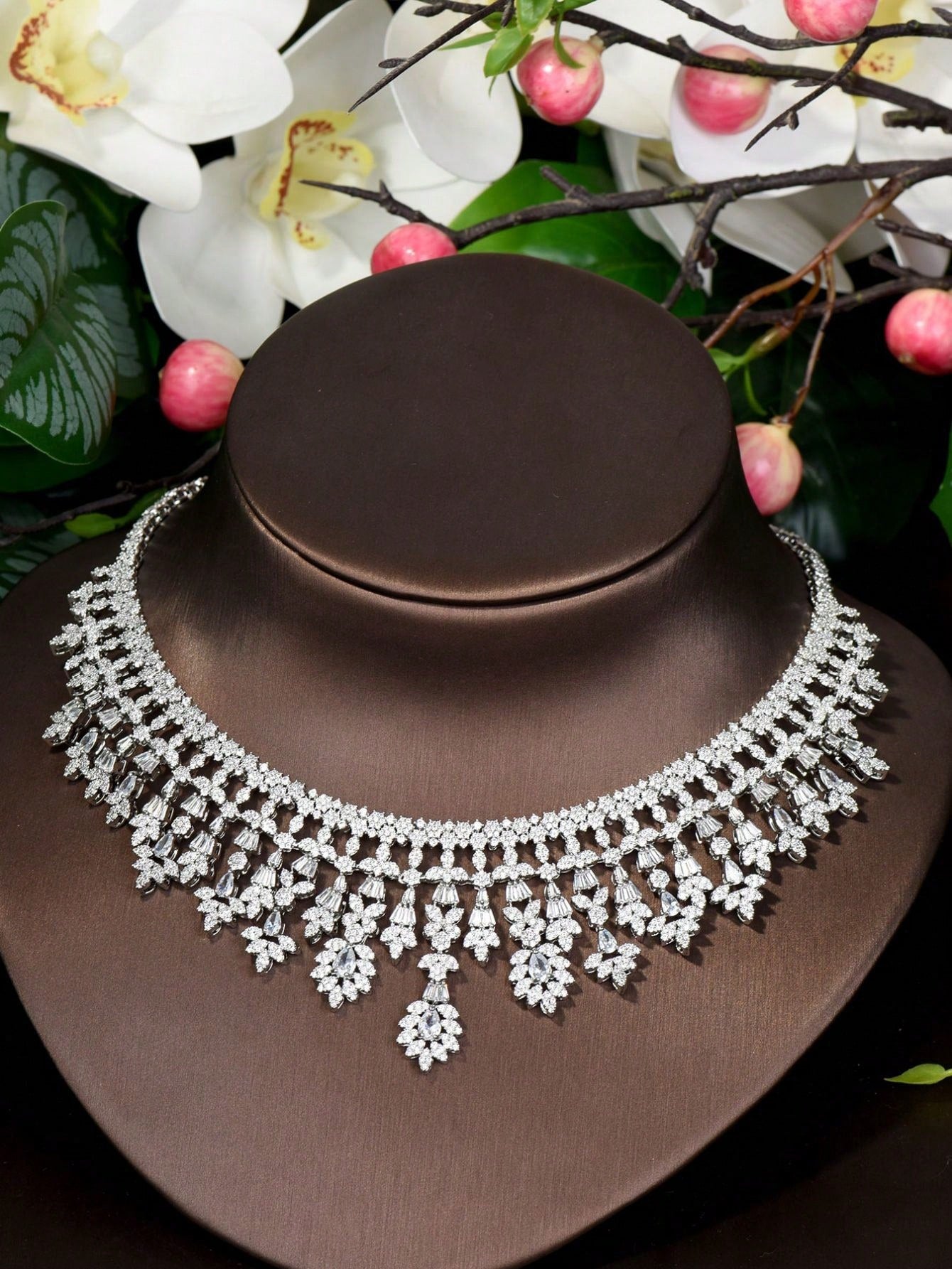 1 Set Of Elegant Cubic Zirconia Tassel Decorated Jewelry Set, Suitable For Gifting To Women As A Wedding Gift - Seen Mai