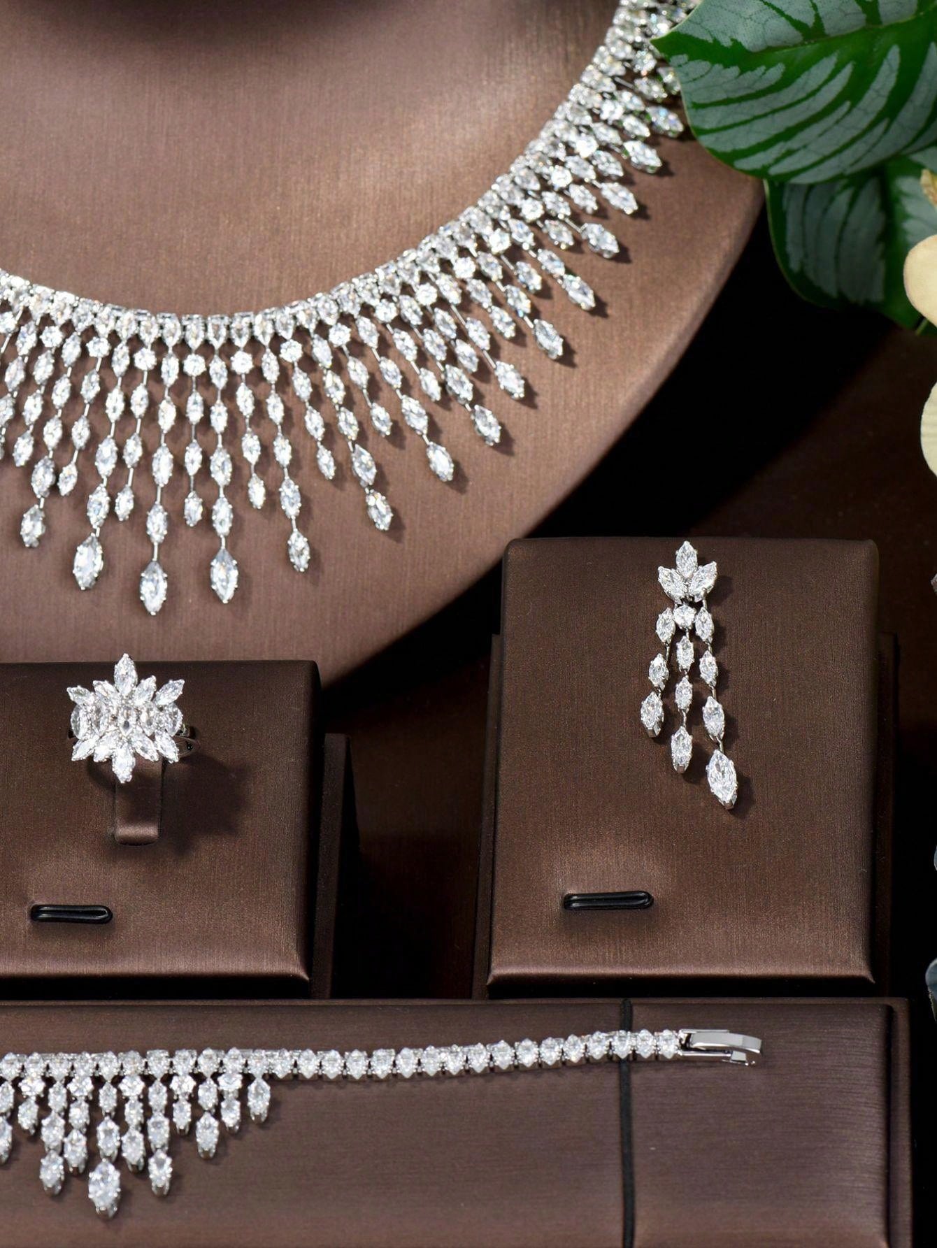 1 Set Of Elegant Cubic Zirconia Tassel Decorated Jewelry Set, Suitable For Gifting To Women As A Wedding Gift - Seen Mai