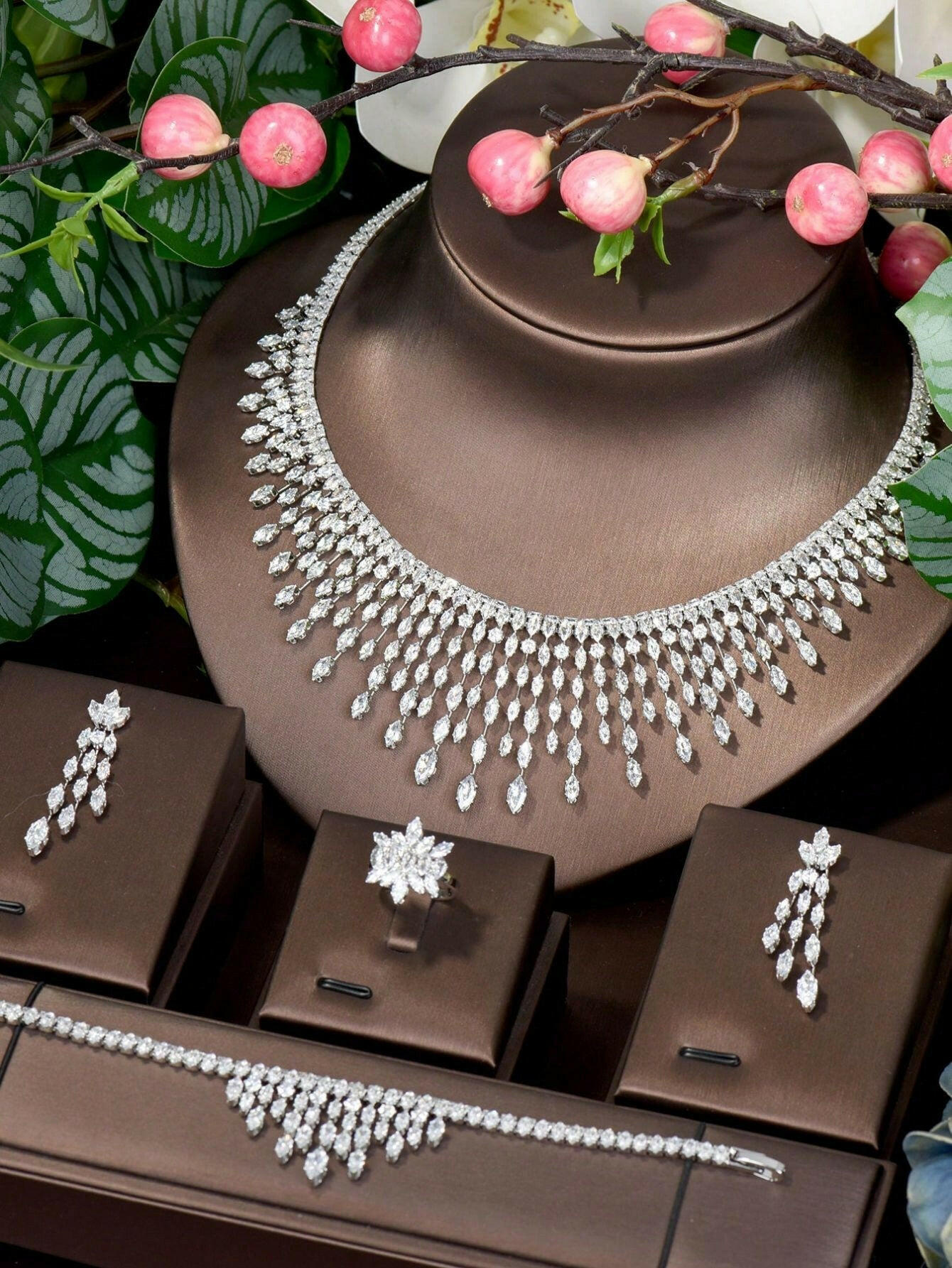 1 Set Of Elegant Cubic Zirconia Tassel Decorated Jewelry Set, Suitable For Gifting To Women As A Wedding Gift - Seen Mai