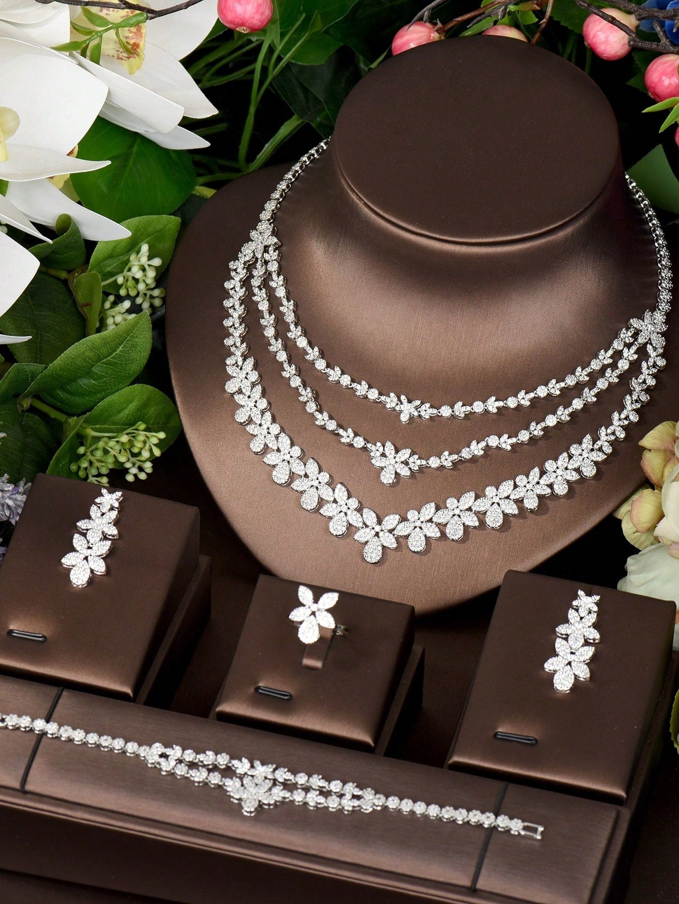 1 Set Lovely Cubic Zirconia Flower Decorated Jewelry Set Suitable For Women Party - Seen Mai