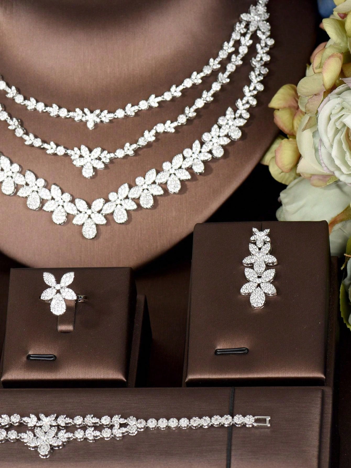 1 Set Lovely Cubic Zirconia Flower Decorated Jewelry Set Suitable For Women Party - Seen Mai