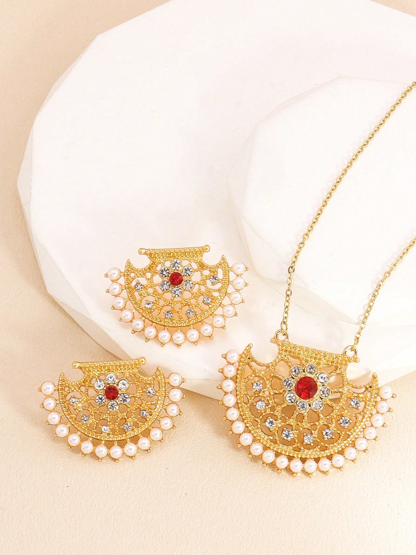 3pcs/Set Fashion Gold Necklace And Earrings  Pearl Rhinestones Paired With Jewelry Set Suitable For Women's Daily Festive Banquets - Seen Mai