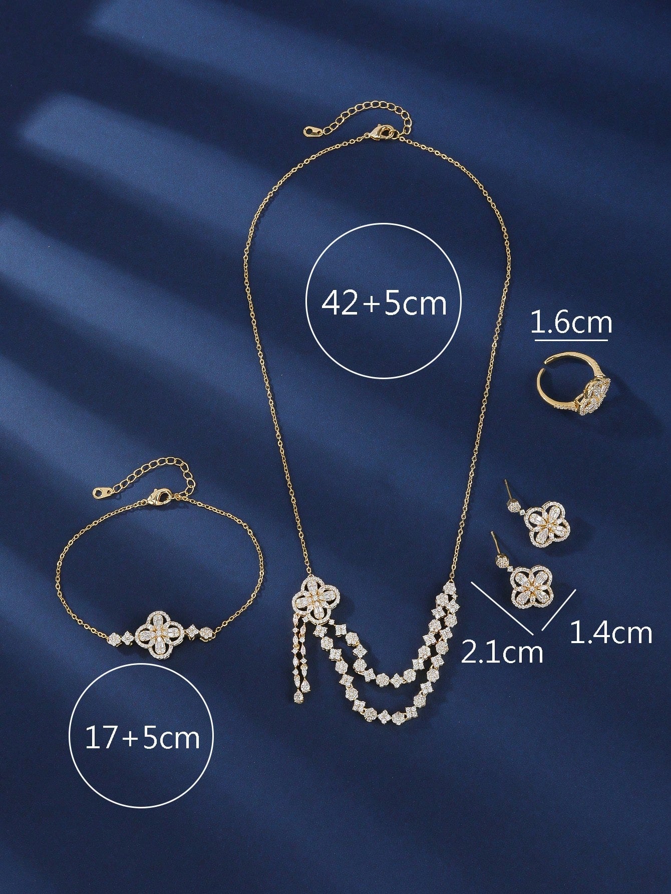 4pcs/Set Flower Shaped Copper Jewelry Set With Multiple Cubic Zirconia