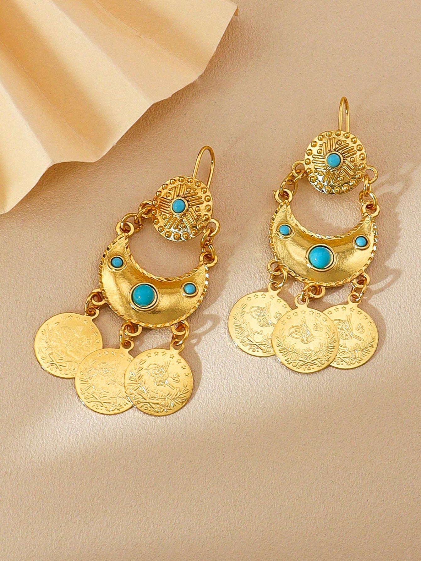 1pair Vintage Coin Gold Earrings Crescent Moon Pendant Tassel Perfect For Women's Banquets - Seen Mai