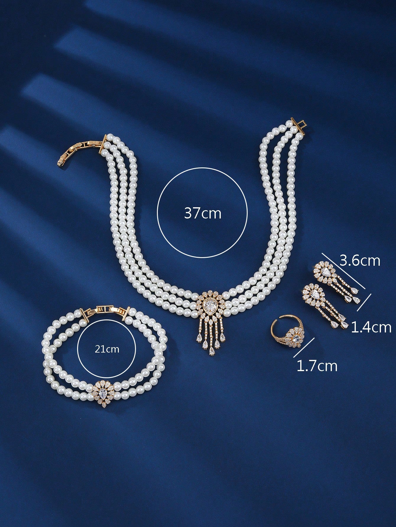 4pcs/Set Copper-Tone Multi-Layer Faux Pearl Necklace