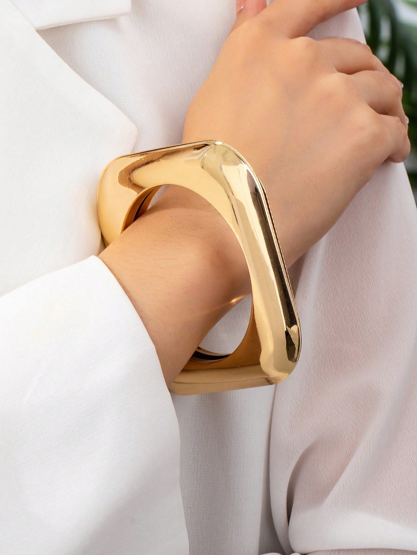 1pc Trendy Oversized Geometric Square CCB Bracelet For Women - Seen Mai