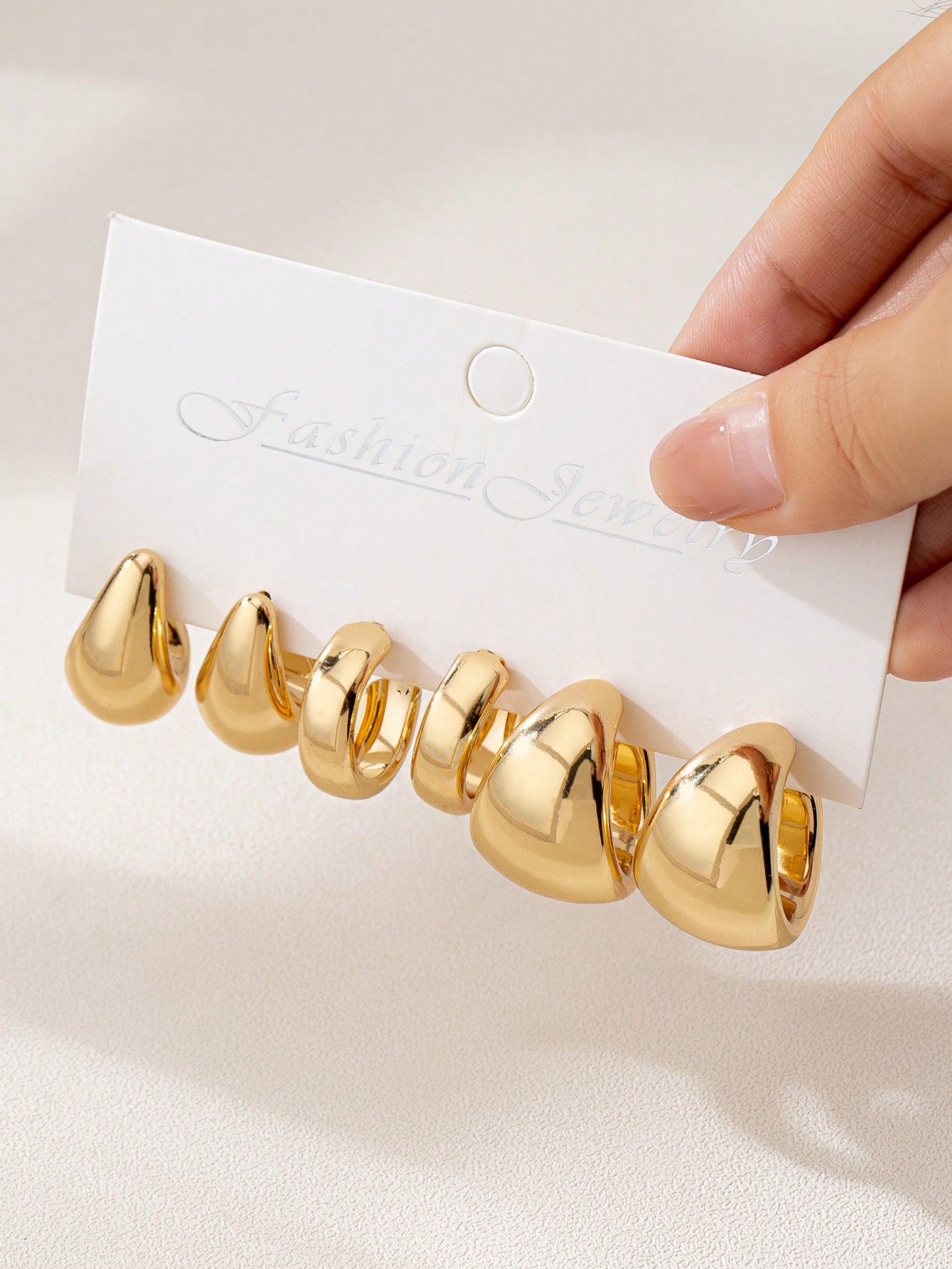 6pcs Classic Wide C-Shaped Drop Circle Stud Earrings Set For Women Daily Wear - Seen Mai