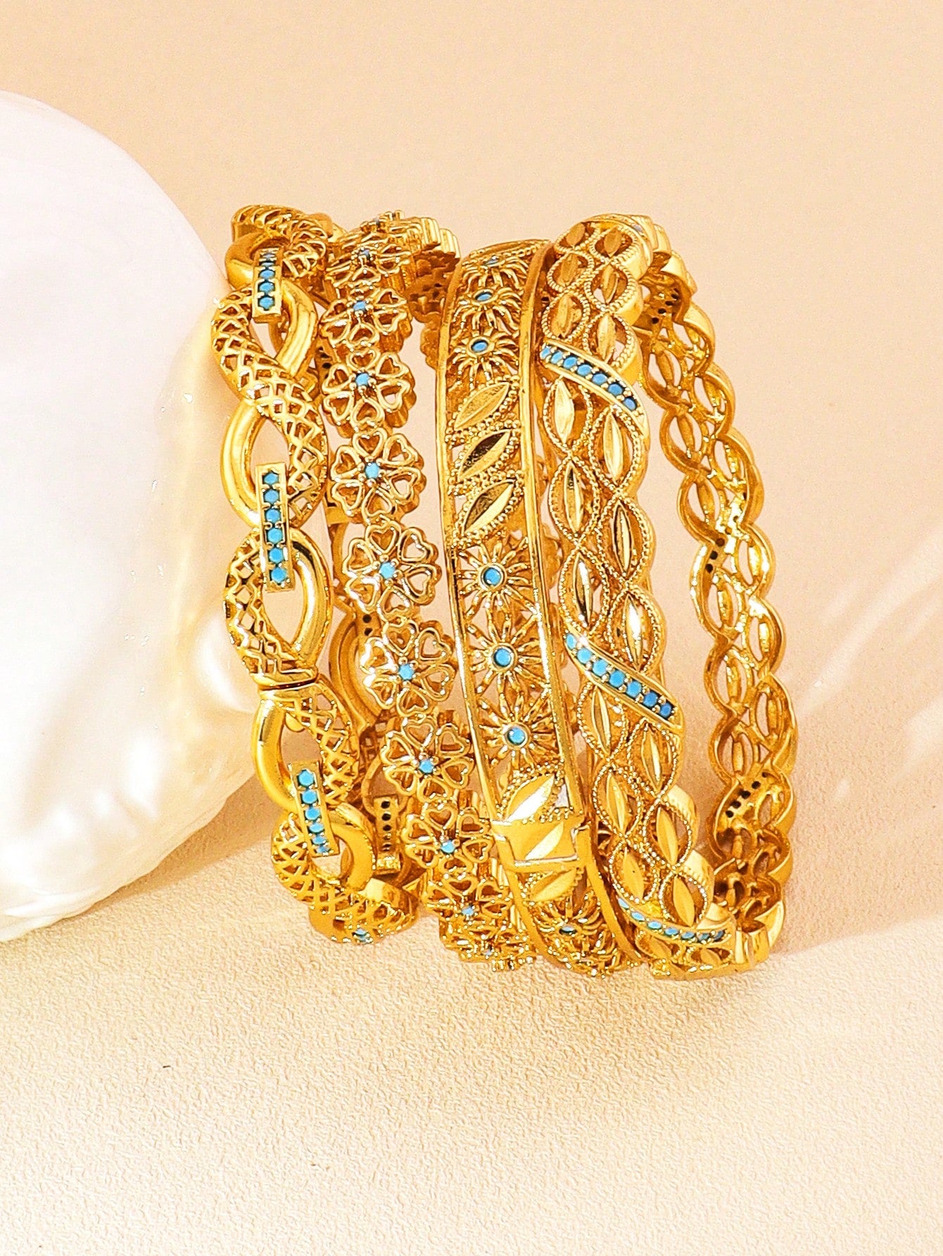 1pc Luxury Elegant Copper Gold Plated Micro Inlaid Zirconia Turquoise Leaf Flower Decoration Bangle Open Cuff Bracelet For Women Gift