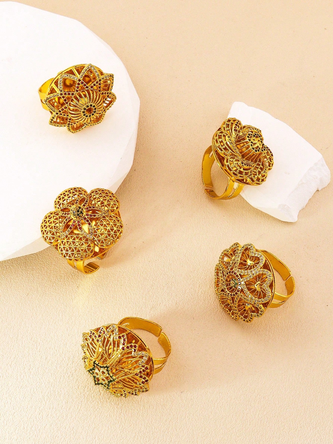 1pc Hollowed-Out Flower Ring Copper Gold-Plated Open Ring Colored Cubic Zirconia Inlaid Ring Suitable For Brides Wedding Banquet Gifts - Seen Mai