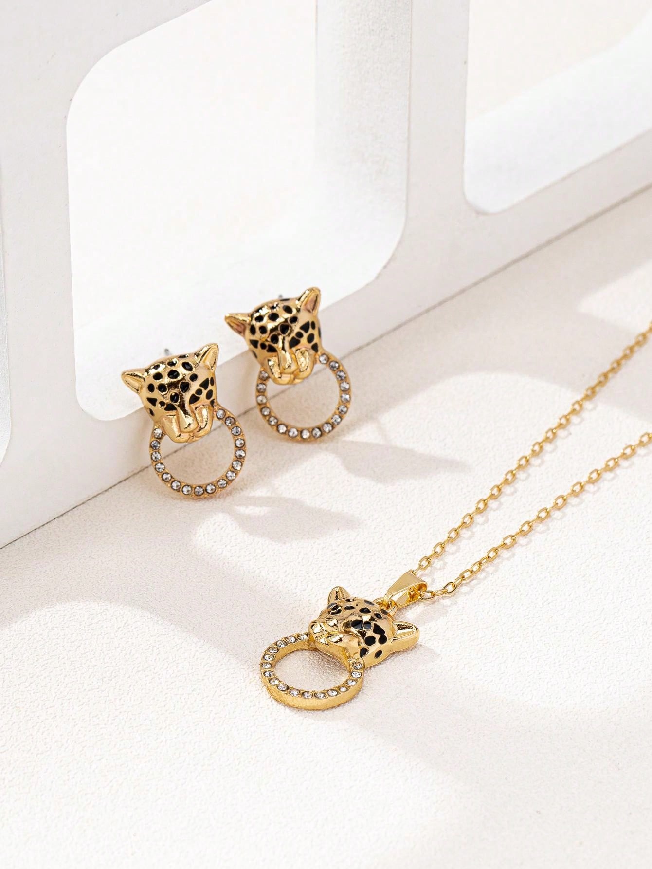 3pcs Vintage Luxury Creative Leopard Head Earrings - Seen Mai