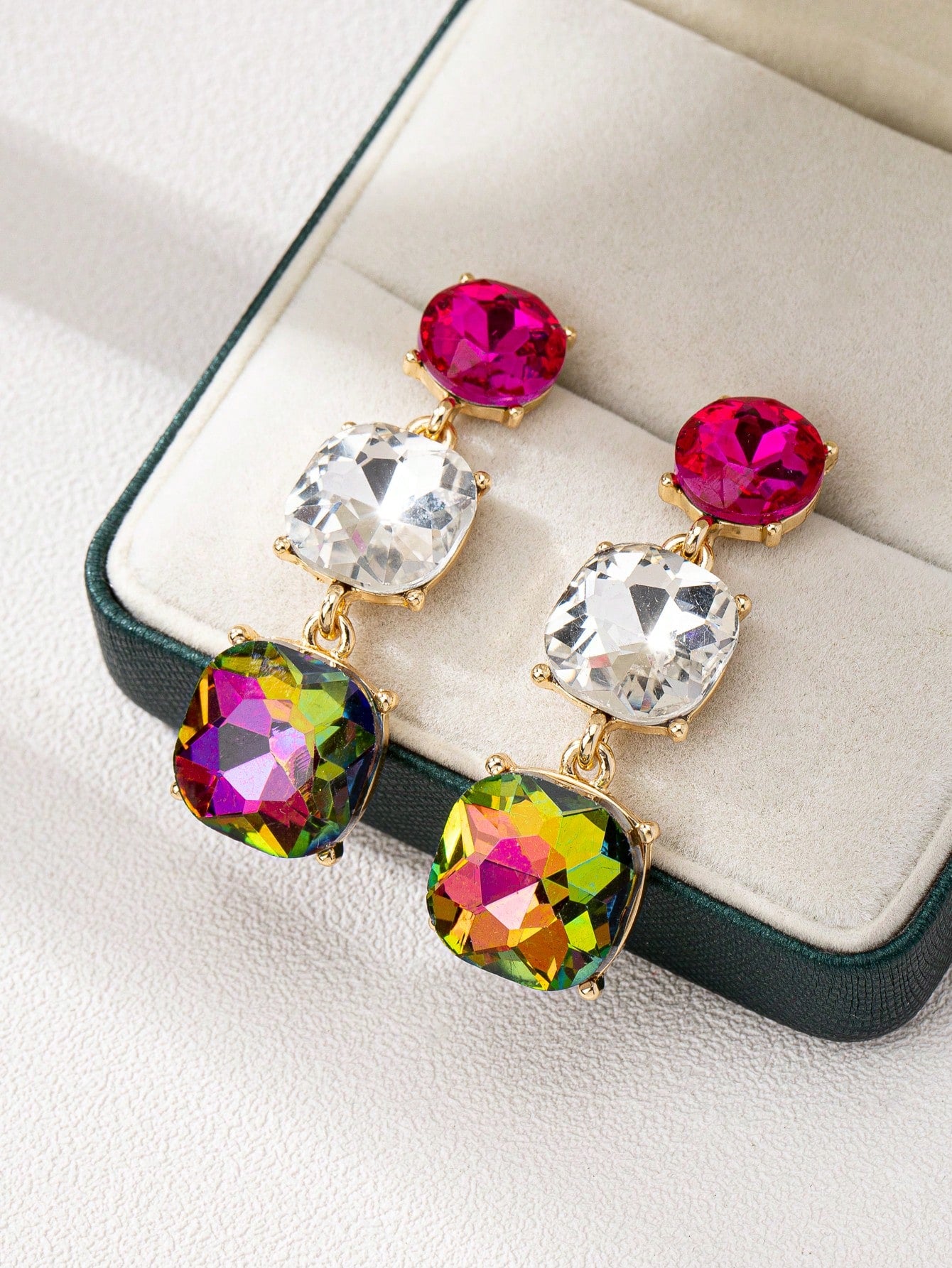 1 Pair Rhinestone Embellished Elegant Earrings - Seen Mai