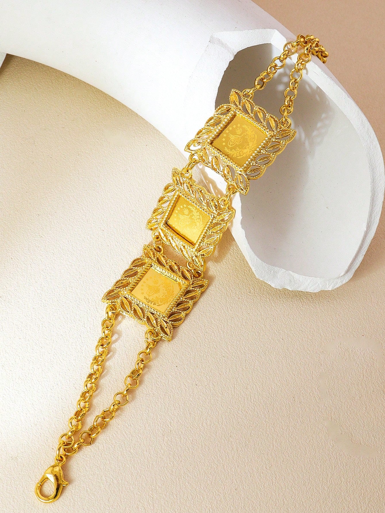 1pc Fashion Gold Coin Bracelet Square Round Leaf Decorative Bracelet Suitable For Ladies Daily Holiday Wear As The Best Gift - Seen Mai