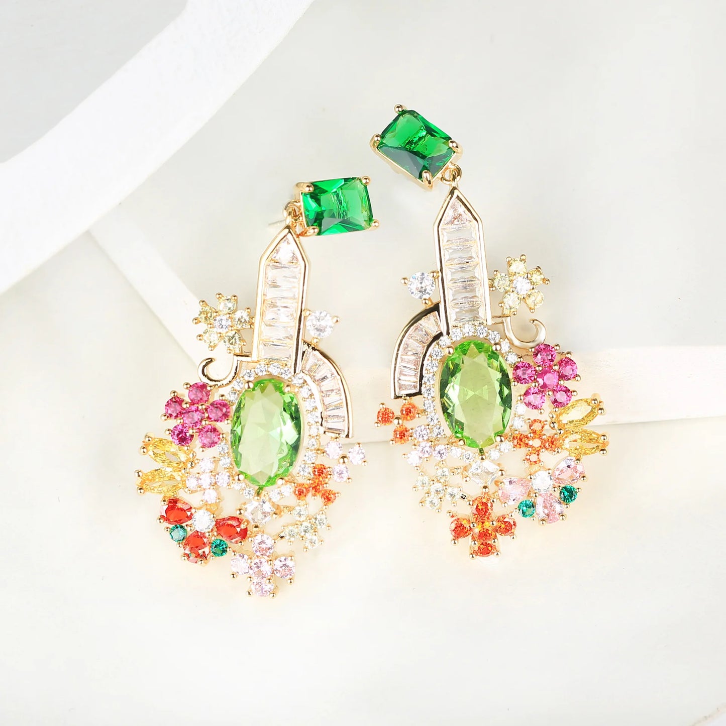 Light Luxurious Flower  Zircon Fashion Elegant Earrings for  Weddin or Party