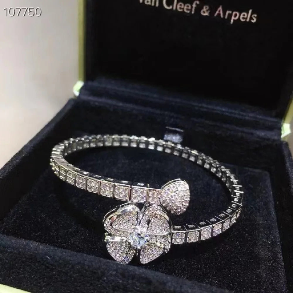 Bilincolor Designer Open Spring Flower Zircon Luxury Bracelet for Women