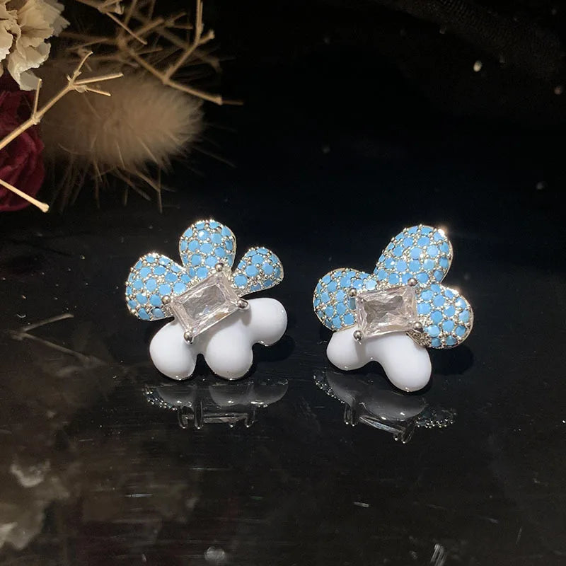 Bilincolor Fashion White and Blue Small Flower Earring for Women