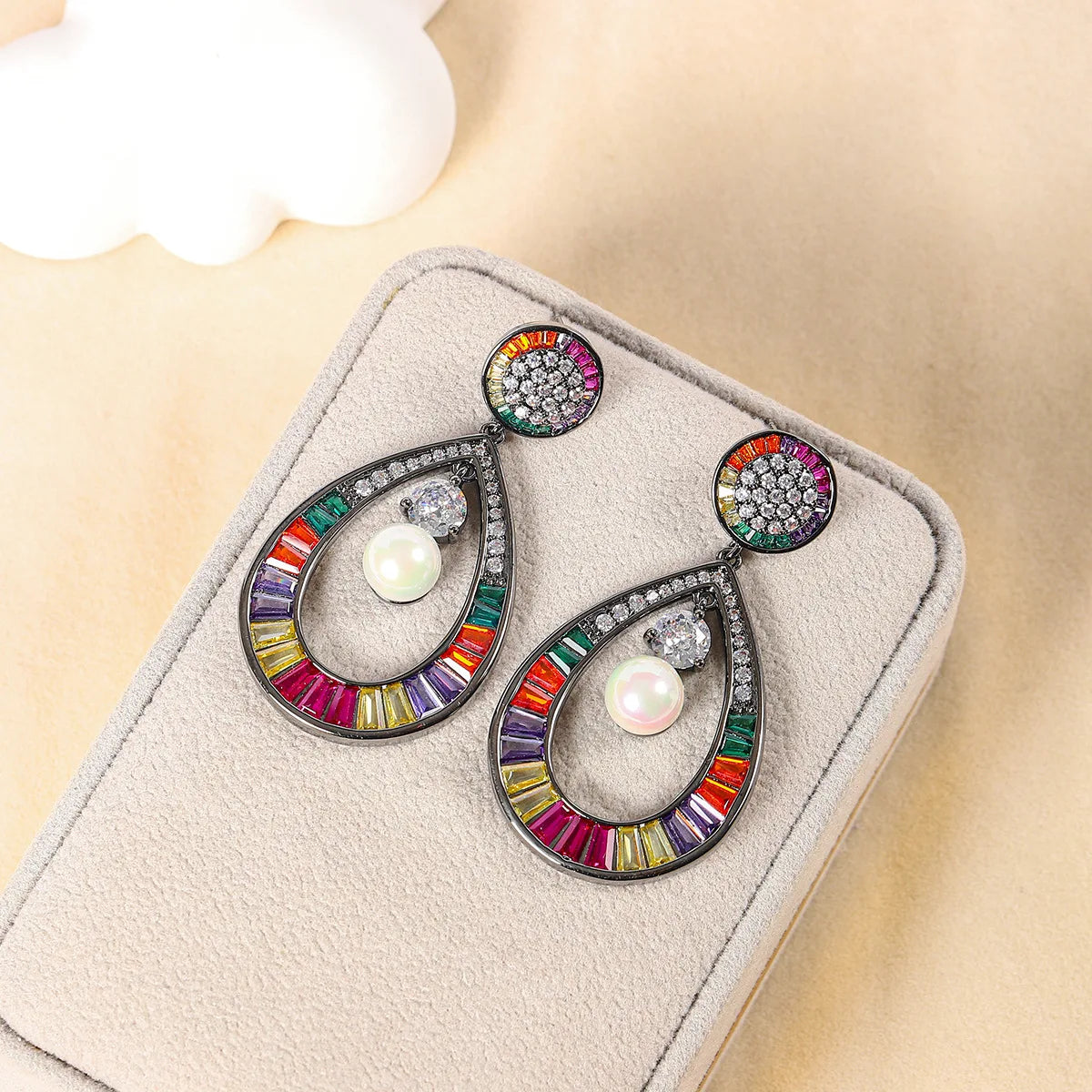 Bilincolor Heavy Industry Colored Zircon Water Drop Retro Earrings For Women