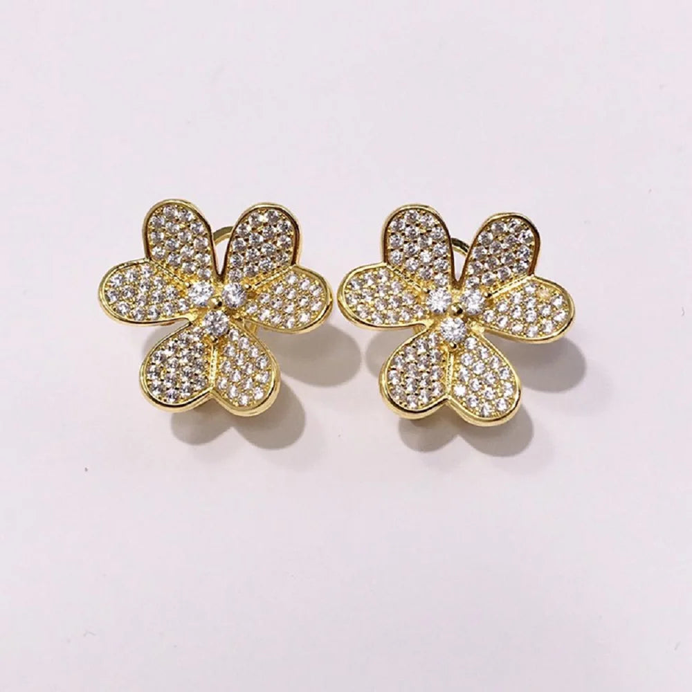 Bilincolor Silver Colour Tiny Cubic Zirconia Luxury Flower Stud Earring with Lock On The Back Female