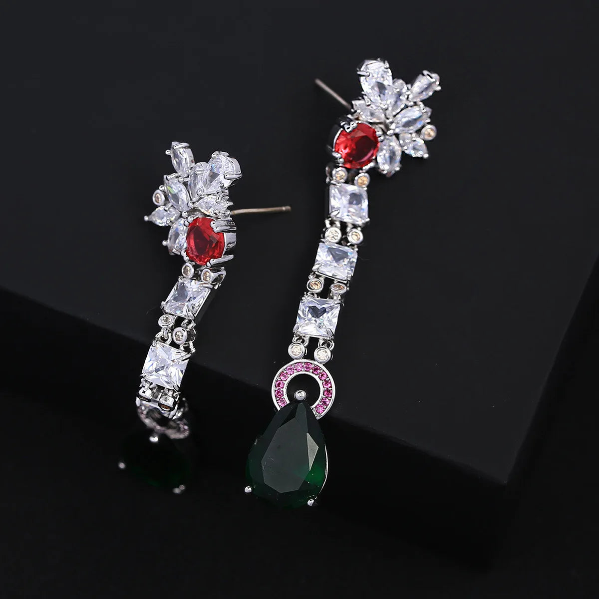 Luxury and Fashionable  Zircon Personalized Flower Shaped Water Drop Earrings For Women or Girls'  Christmas Gift