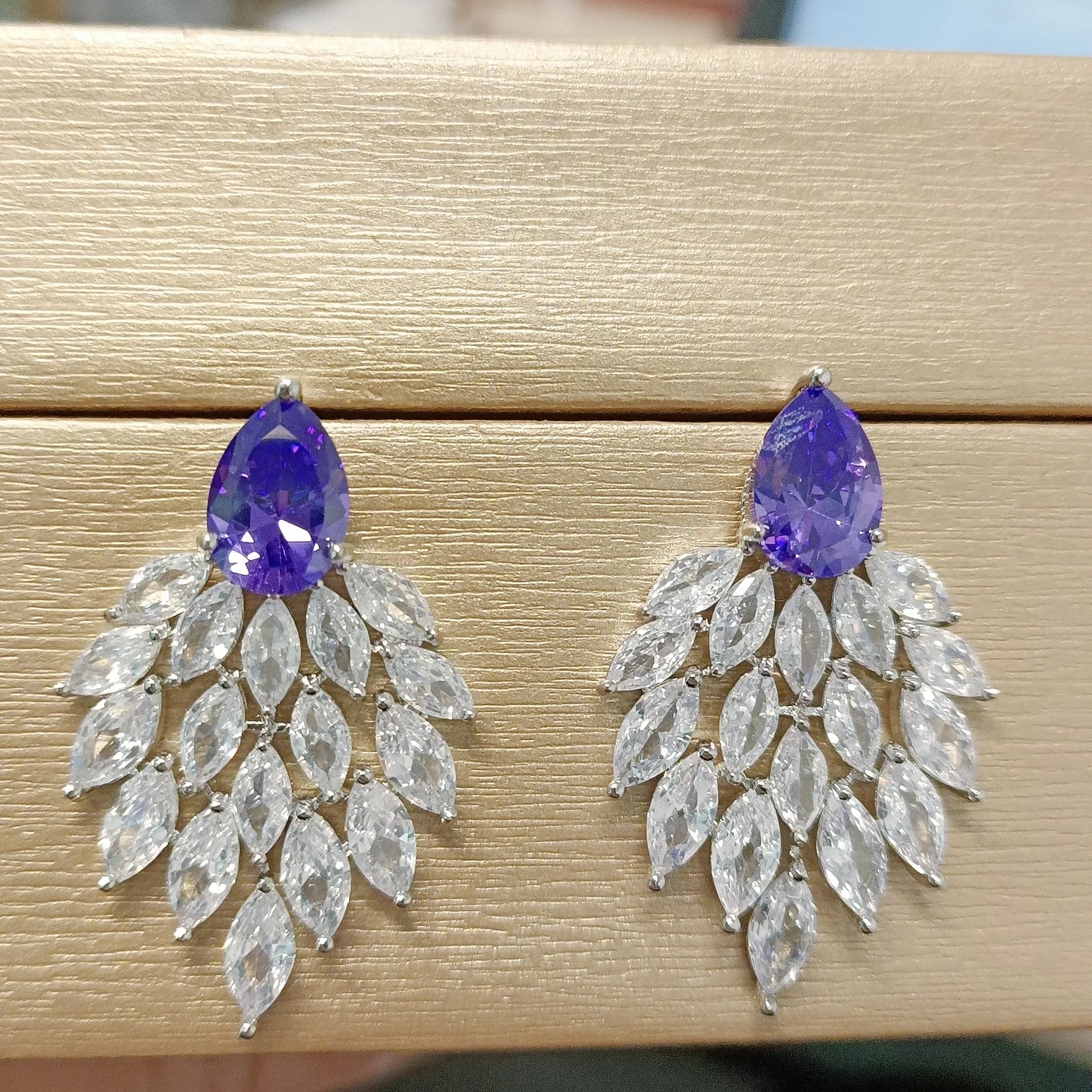 2022 New Autumn Maple Leaf  Water Drop Zircon Earrings for Wedding or Party