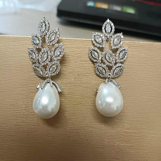 Leaf Water Drop Shaped Pearl Earrings For Wedding Or Party