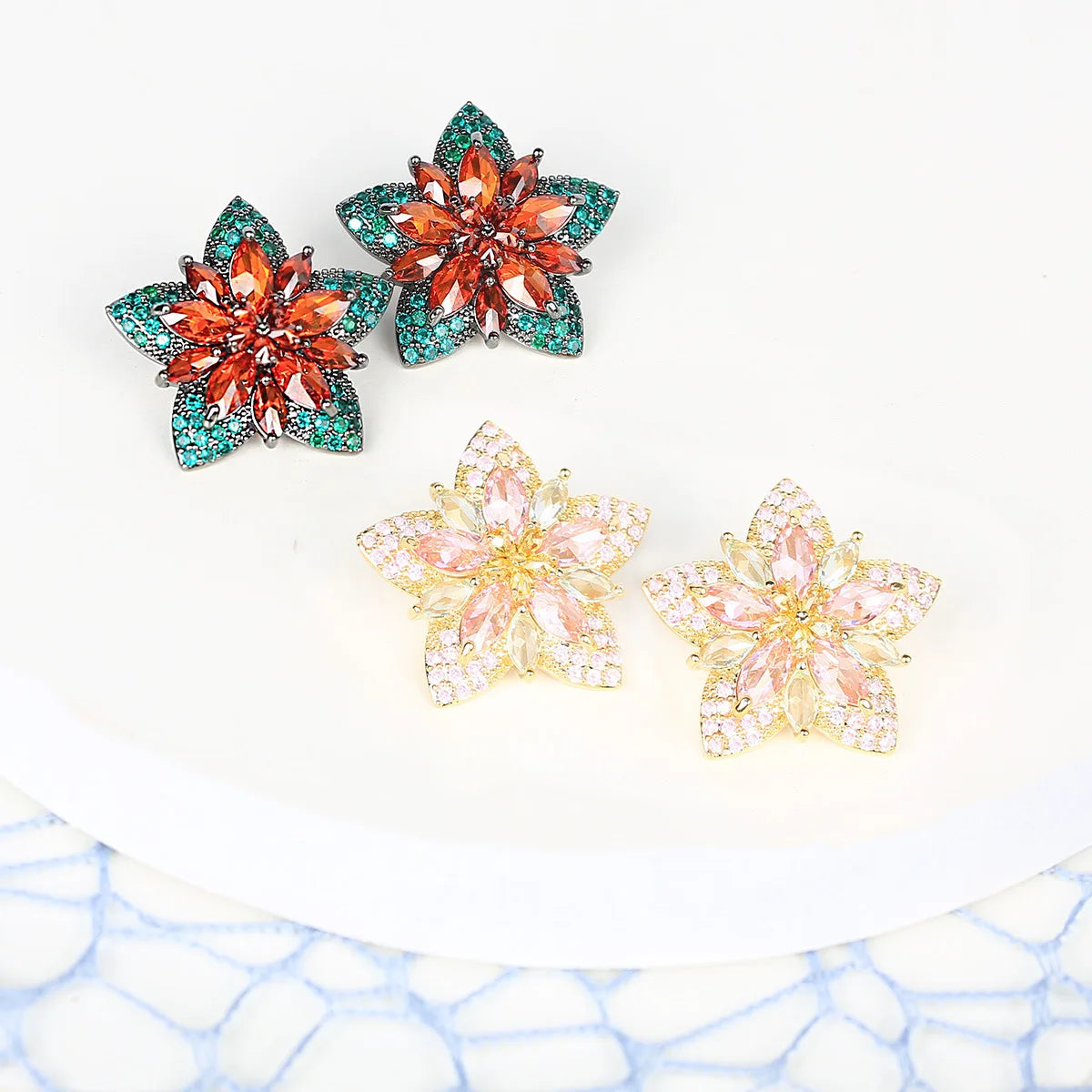 Light Luxury Style Flower Shape Zircon Fashion Versatile Earrings  for Wedding or  Party