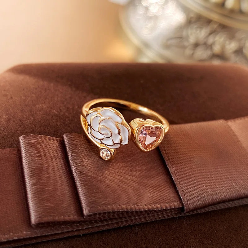 Bilincolor Zirconia  Camellia Heart Opening Ring