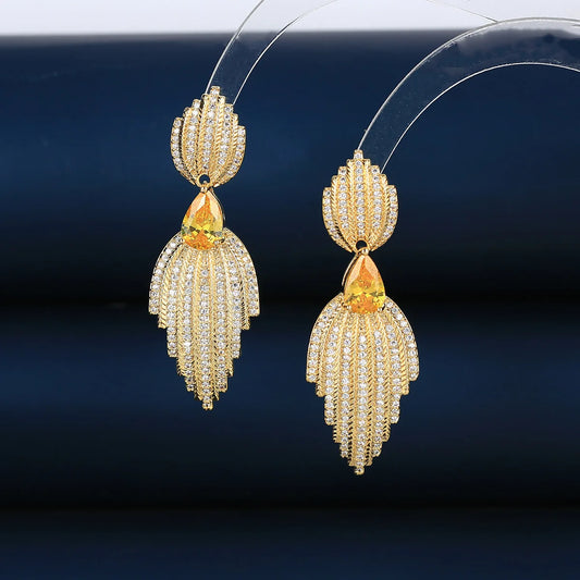 Bilincolor Light and luxurious  Earrings Inlaid with Zircon  for Gift