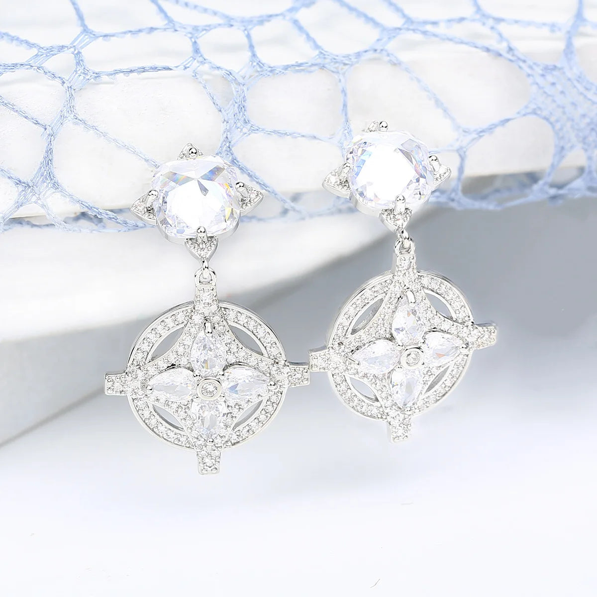 2022 New Geometric Fashion Zircon Elegant Earrings for Wedding or Party