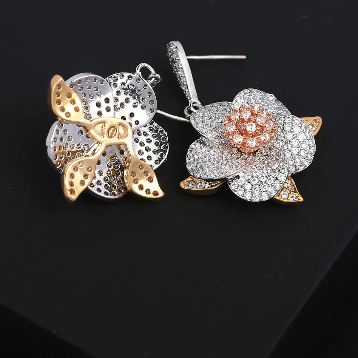 Luxury and Fashionable New Zircon Flower  Earrings For Women or Girls'  Christmas Gift