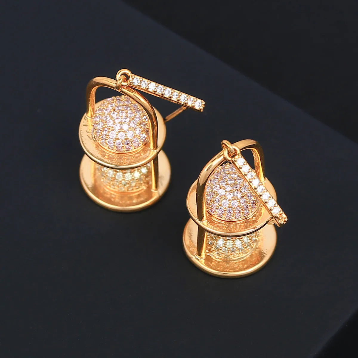 Bilincolor Luxury and Fashionable Refined Cake Plate Design Earrings  For Women or Girls'  Christmas Gift