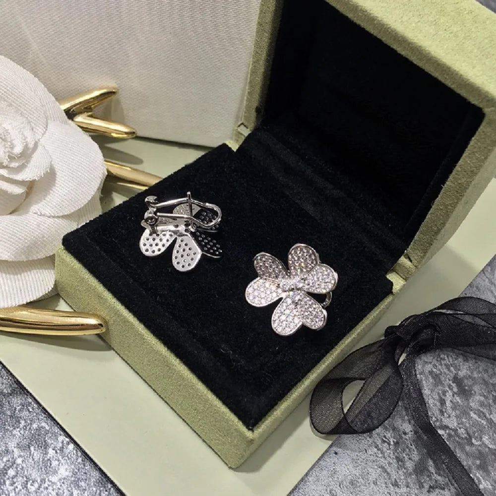 Bilincolor Silver Colour Tiny Cubic Zirconia Luxury Flower Stud Earring with Lock On The Back Female