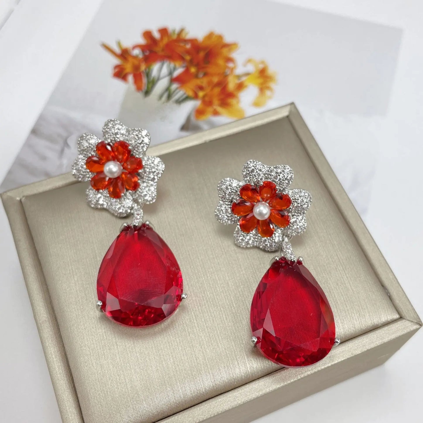 Bilincolor New Fashionable and Atmospheric Droplet Shaped Colorful Zircon Flower Light Luxury Style Earrings For Women