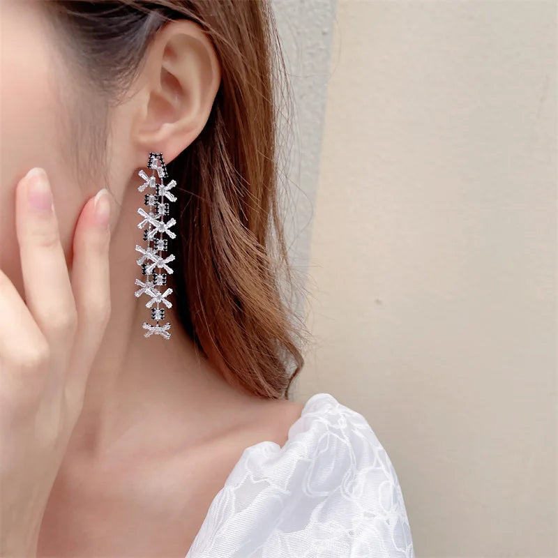 Bilincolor Dress Banquet Zircon Flower Long Style  Earrings  for Chrismas’ Gift