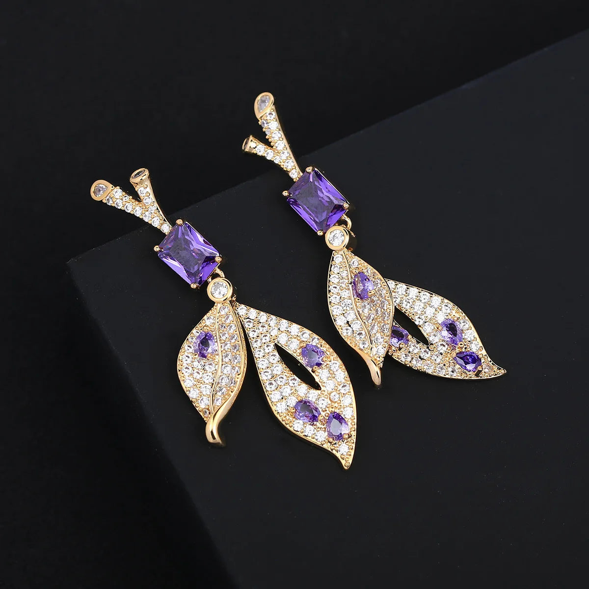 Bilincolor Luxury  New Zircon Leaf  Earrings