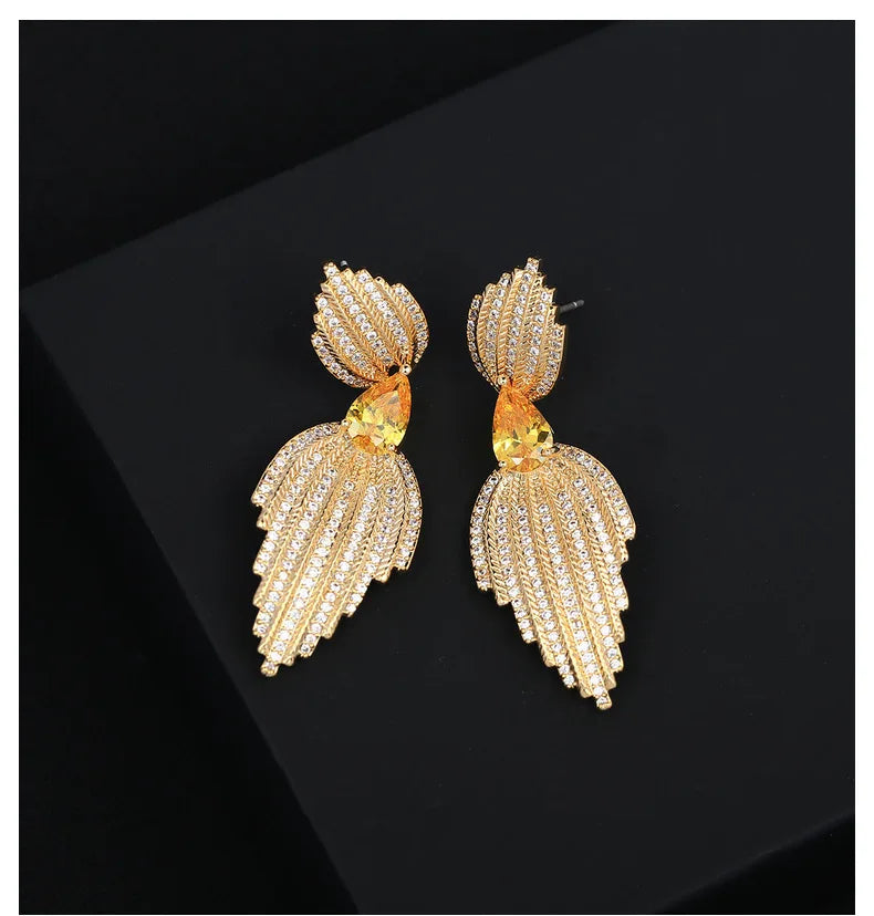 Bilincolor Light and luxurious  Earrings Inlaid with Zircon  for Gift