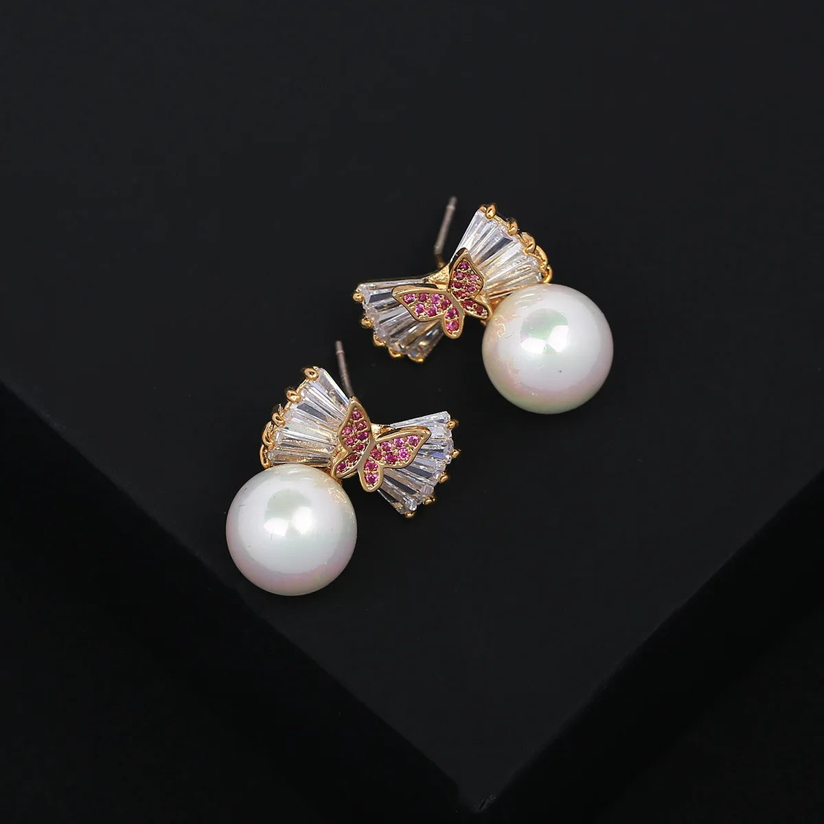 Luxury Anti Allergy Pearl Zircon Earrings  For Women or Girls  Chrismas' Gift