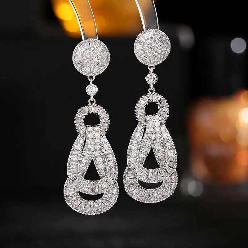 Bilincolor Fashionable Zircon Inlaid Design Knot Earrings for Gift