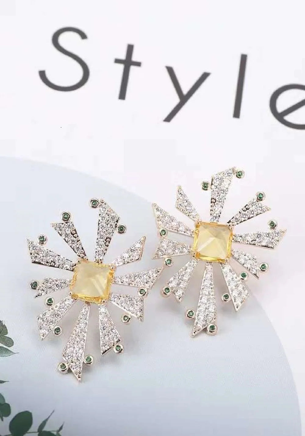 Bilincolor Light Luxury Micro Set Zircon Fireworks Earrings  for Women